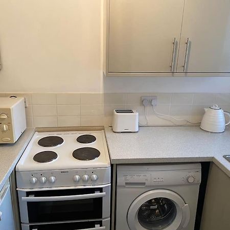 One Bedroom Ground Floor Flat Central Chichester Exteriér fotografie